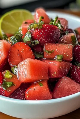 Erdbeere Wassermelone: Erfrischender Salat für den Sommer
